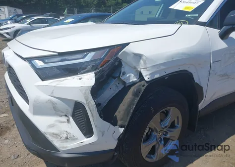 2024 Toyota Rav4 Hybrid Le z USA, uszkodzony, nr VIN 2T3LWRFV6RW195579